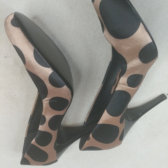 Women's JS by Jessica Simpson Polka Dot Pumps - Si - Picture 7 of 8